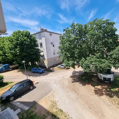 Petra Apartament Umag