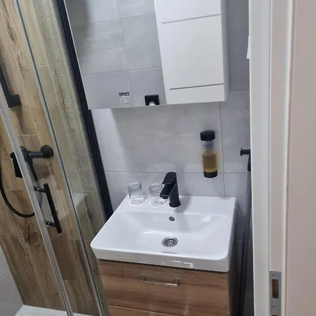 Petra Apartment *